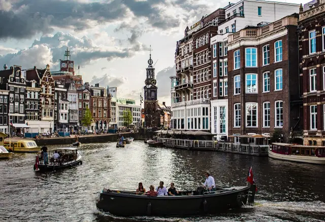 Netherlands - Top 10 Countries For Caregivers