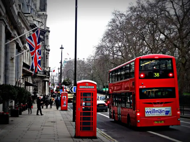 United Kingdom UK - Top 10 Countries For Caregivers