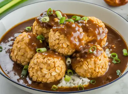 Oatmeal Balls in Asian-Style Gravy