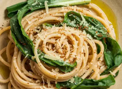 Whole Grain Pasta with Komatsuna Greens